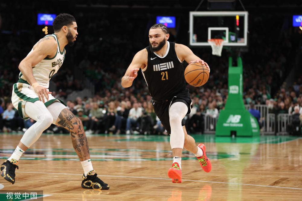 言论使这一 言论使这一